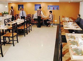 Rajdhani Hyderabad Ngoại thất bức ảnh