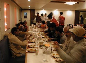Rajdhani Hyderabad Ngoại thất bức ảnh