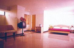 Rajdhani Hyderabad Ngoại thất bức ảnh